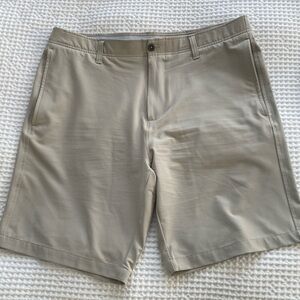 Under Armour golf shorts